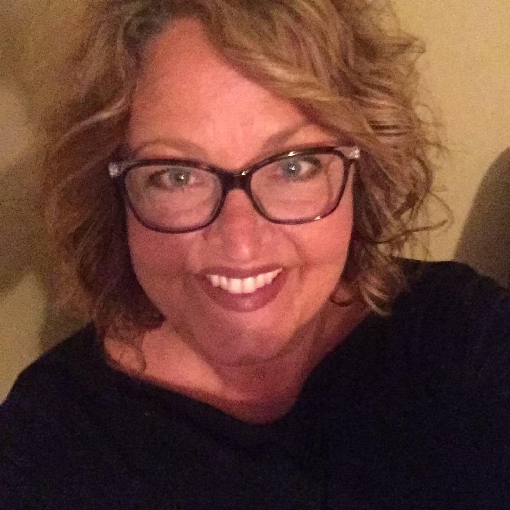 Meet your Posher, Deanna